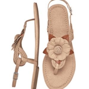 Bloom Sandals - Size 7 Neutral by Avon